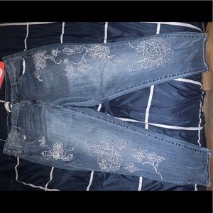 Light Wash Jeans with White Floral Detail